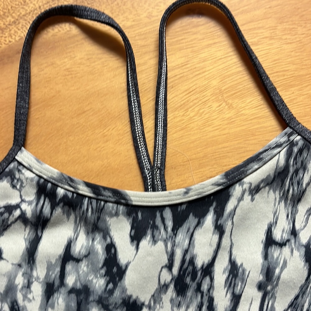 Lululemon Racerback Power Y Tank - Picture 2 of 3